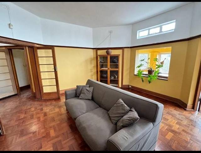 4 BEDROOM HOUSE FOR SALE IN KENSINGTON